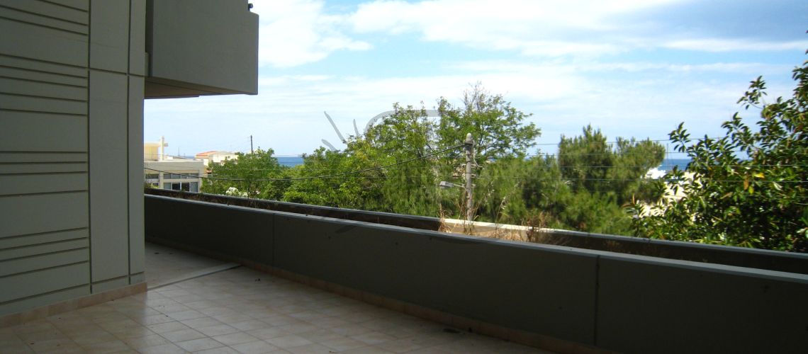 Zentrum von Heraklion. Büro zu vermieten mit einer Gesamtfläche von 400 qm, im ersten Stock. property first image