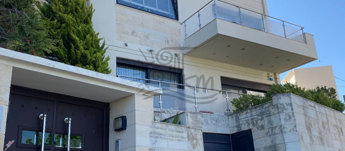 property first image