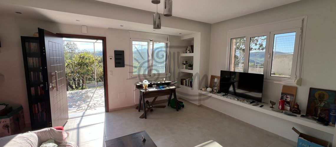 Heraklion, Stavrakia. Ground floor apartment of 110 sq m for rent in a settlement just before Stavrakia. property first image
