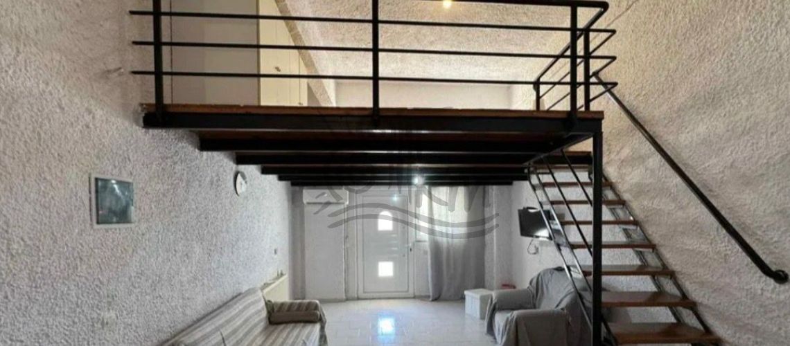 Heraklion, Chrysopigi. For rent a renovated two-room maisonette of 56 sq m on the ground floor. property first image