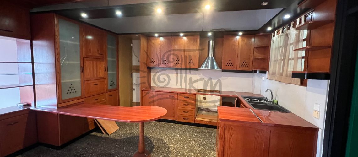 property first image