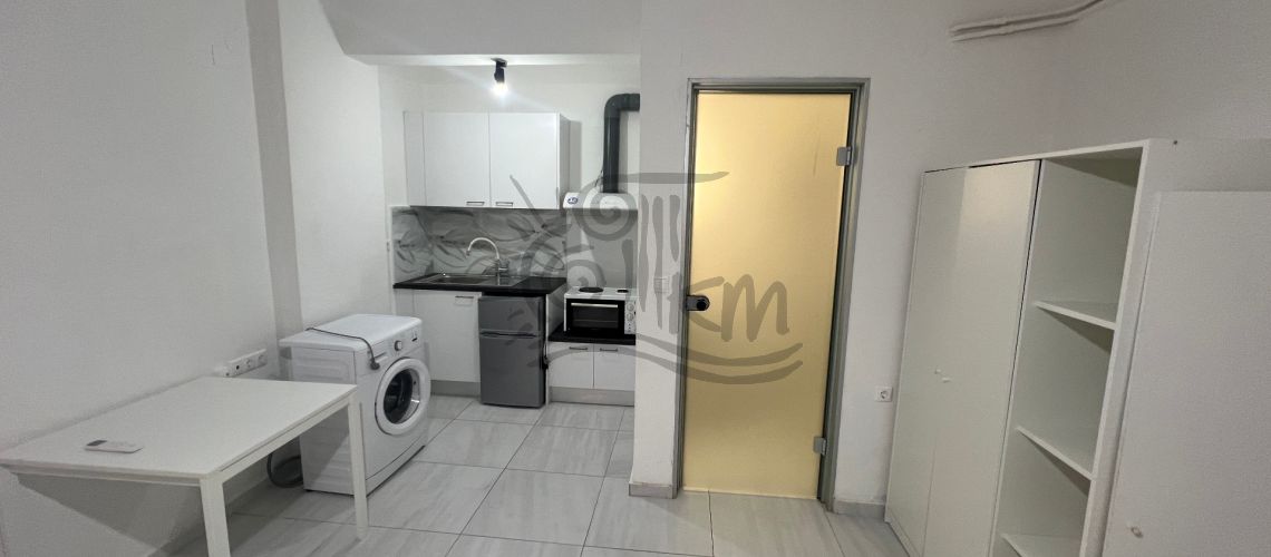 property first image